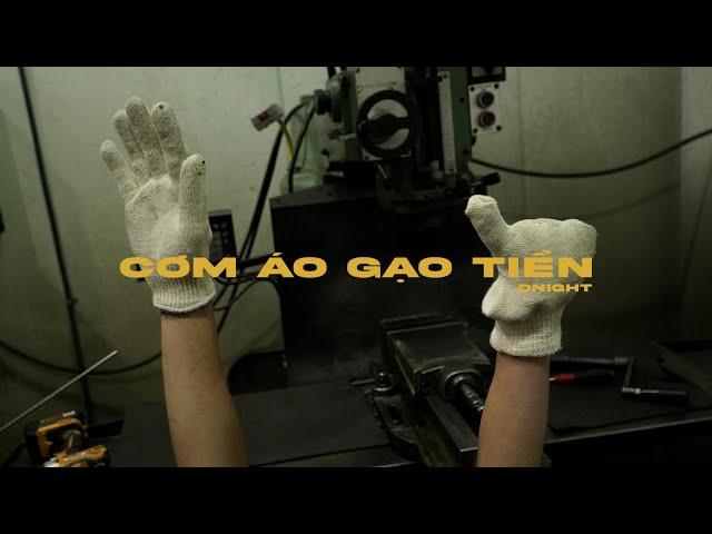 7dnight - Cơm Áo Gạo Tiền (Official Video)