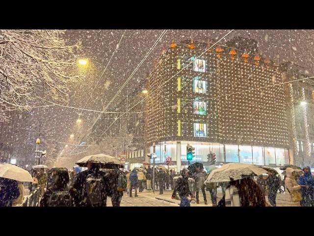 Zurich Christmas lights Lucy turn on 21.11.2024  Bahnhofstrasse winter snowfall walk Switzerland 4K