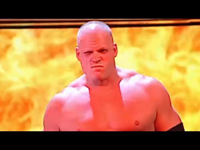 Kane returns to get vengeance on Umaga: Raw, September 4, 2006