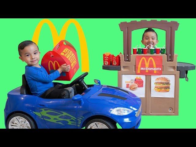 McDonald's Happy Meal Drive Thru Pretend Play With CKN