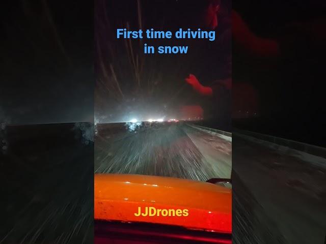 Trainee first time driving in #snow #shorts #Utah #JJDrones #truckerlife #training