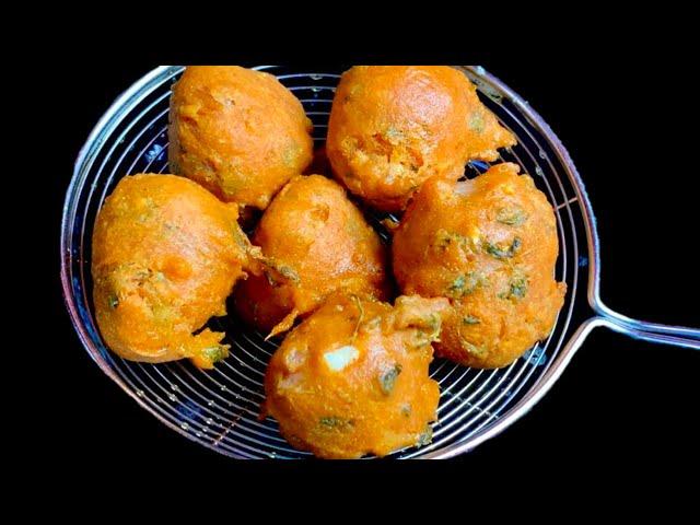 கோதுமை மாவில் மொறு மொறு டீ கடை வெங்காய போண்டா ரெடி | Crispy Wheat flour Onion bonda | snacks