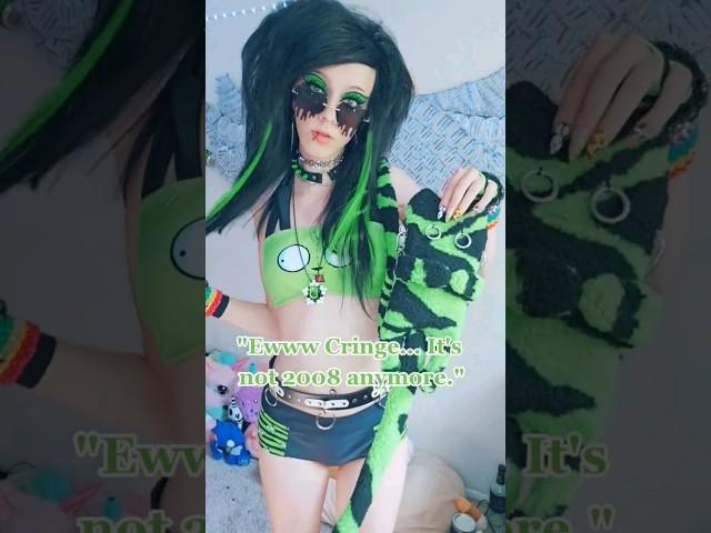 "Ew Cringe... It's not 2008 anymore." #bikini #cringe #ew #emo