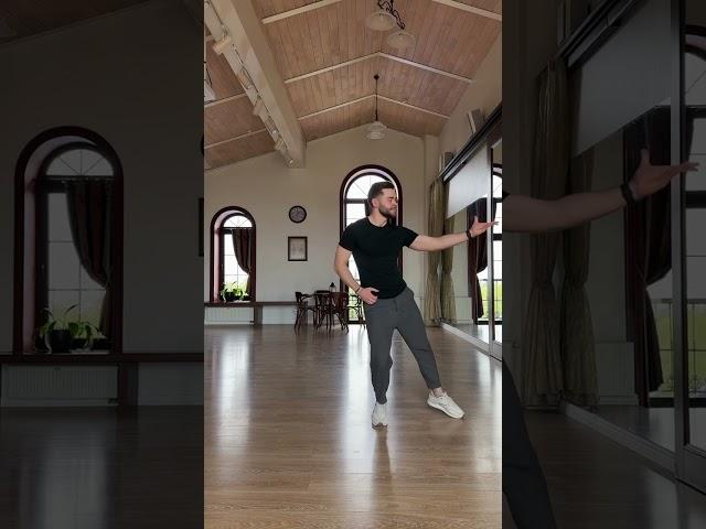 Бачата-обучалка. Усложняем базовый шаг  #бачата #танцы #bachata #dancetutorial #левкленков