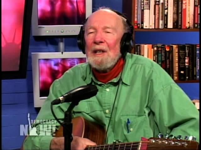 Pete Seeger & his (re-)actions during Bob Dylan's electrified performance at Newport 1965