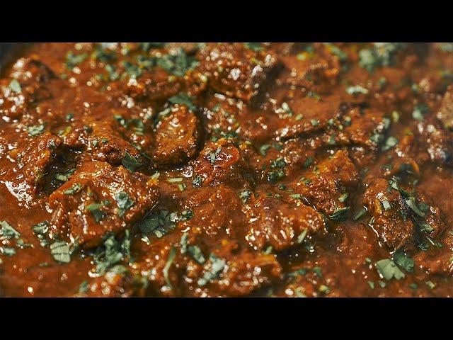 I have never eaten beef in such a delicious sauce! Easy and simple dinner recipe!