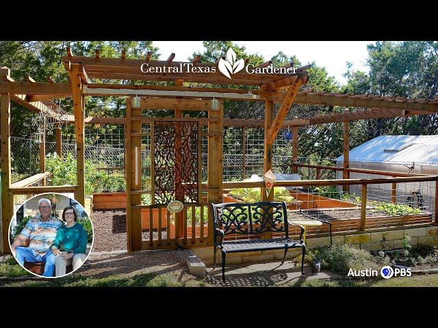 Enclosed Raised Bed Garden Design: Peggy Jones | Central Texas Gardener