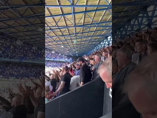 WEST HAM FANS CHANT BUBBLES AT IPSWICH AWAY