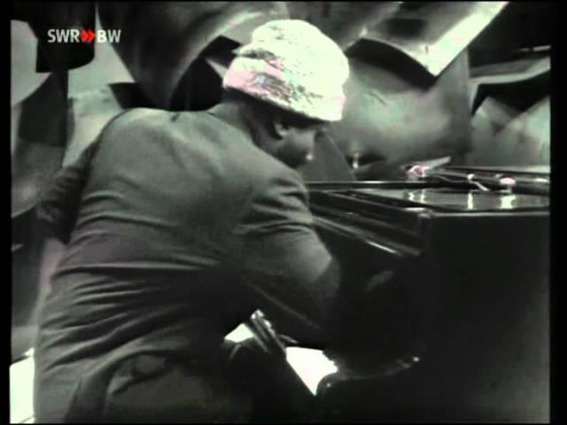 Die spezielle Klaviertechnik von Thelonious Monk