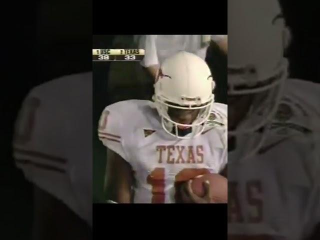 Texas QB Vince Young runs for a touchdown on 4th-and-5 to beat USC and win the 2005 national title