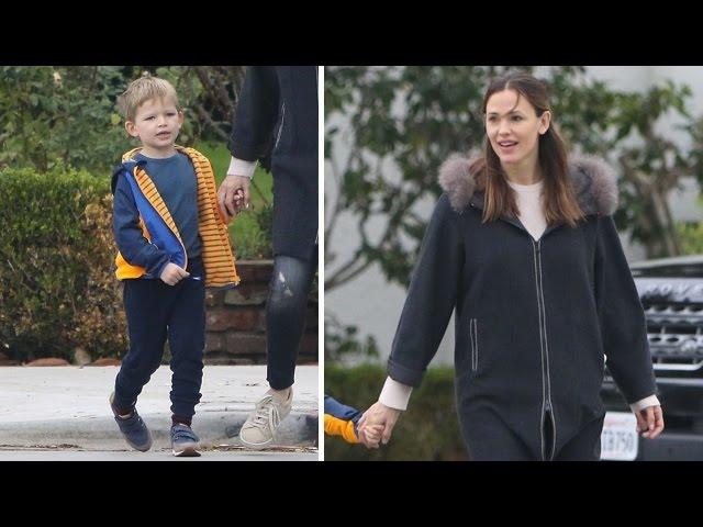 Samuel Affleck Enjoying His Morning Outing With Mommy