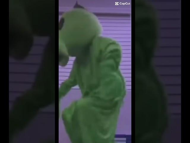 Day 12 of posting memes until 20 subs