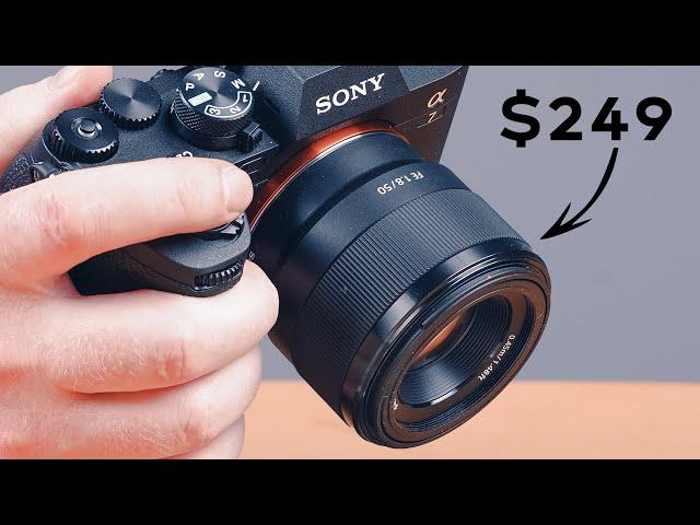 Every Beginner NEEDS this Lens | Sony 50mm 1.8 Review