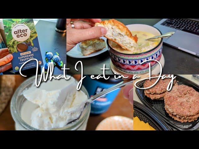 What I Eat in a Day // VLOG #Keto #LowCarb