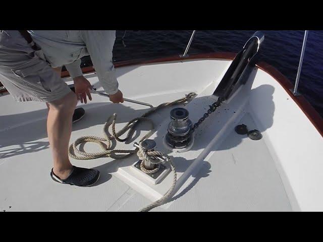 Anchor free fall, learn how to use your capstan clutch