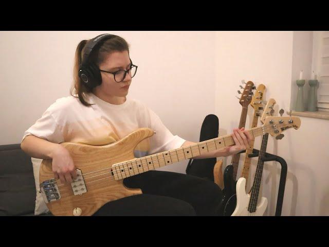 Vulfpeck - Dean Town (Bass Cover)