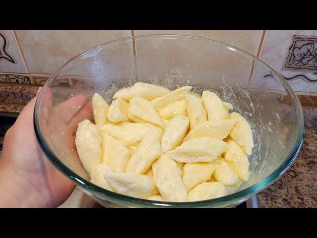 Мамины ЛЕНИВЫЕ ВАРЕНИКИ с творогом! Никакой лепки! Всё очень просто, быстро и вкусно!
