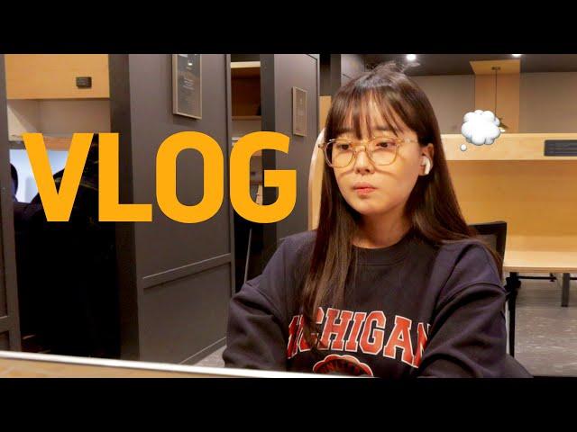 vlog‍맞다 나 취준생이였지•️포폴의 늪에 빠진 디자이너의 취준 브이로그•요가 1년차가 코 앞이다•스타벅스•토북베이커리•샤브샤브