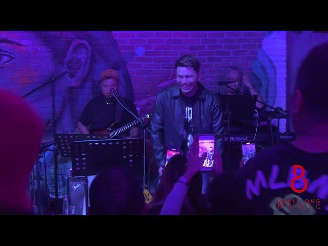 Neyo Hits Medley - "Daryl Ong LIVE at TakeOver Lounge"