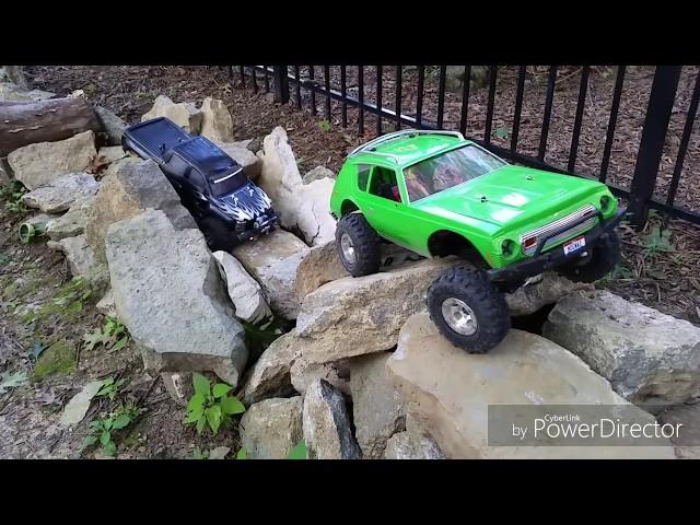 Traxxas TRX4 and Vaterra ascender Gremlin, back yard crawler course