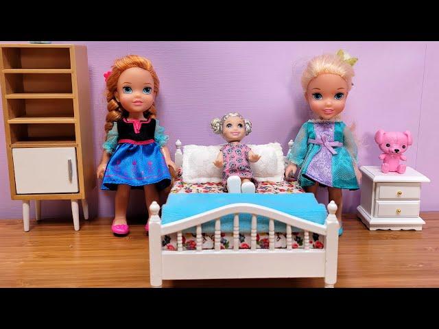 New bed ! Elsa & Anna toddlers buy furniture - Barbie - store