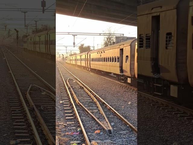 Patna sabarmati special train #wap7 #viralvideo #video