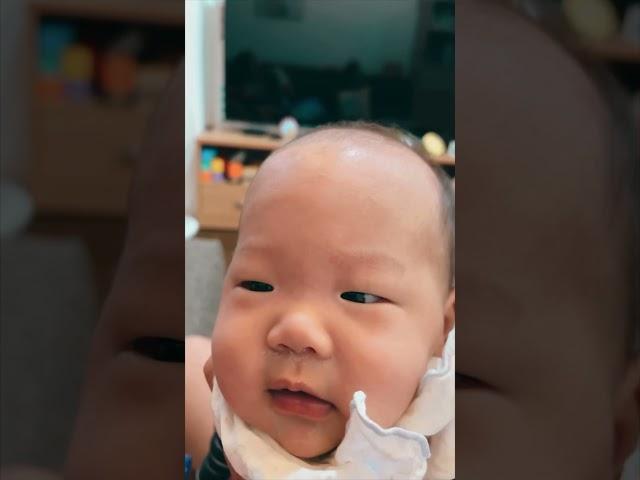 2017.11.11 在大家瘋狂購物的日子我們在陽明山開始了「我們」  #結婚 #懷孕 #育兒 #育兒日記 #育兒日常 #情人 #夫妻 #愛人 #嬰兒 #成長紀錄 #成長日記 #愛情  #孩子 #家庭