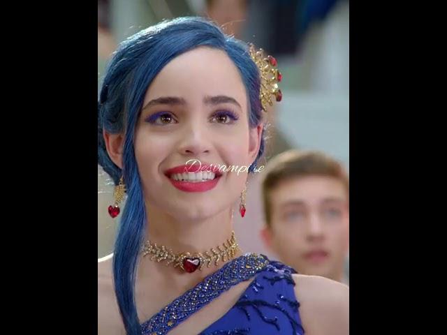 That's My Girl  #shorts #descendants #mal #evie #carlos #desvampire