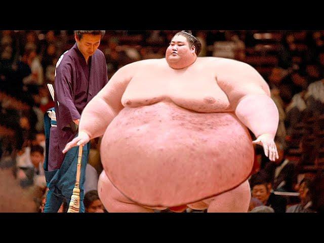 This is What The Biggest Sumo Wrestler In The World Is Capable Of