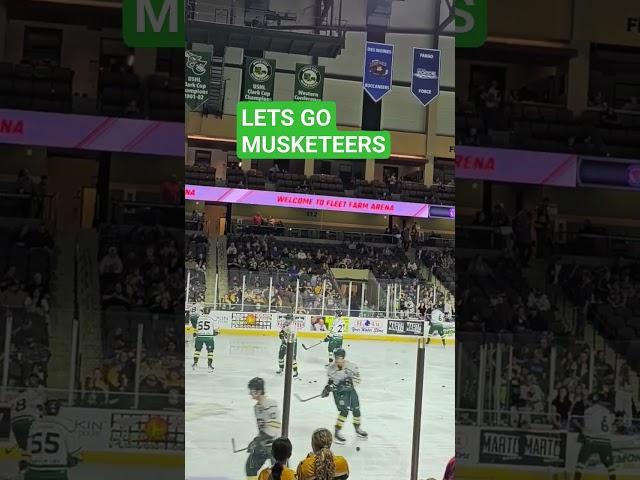 LETS GO MUSKETEERS!!!            #siouxcity #USHL
