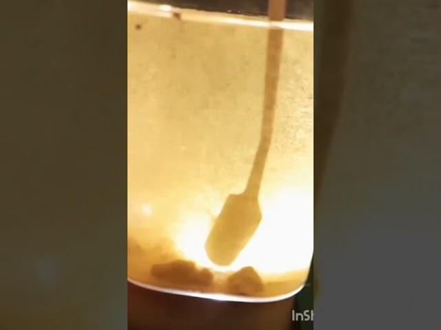 trend turmeric water  experiment #trending  #shorts#viral #food #cooking  #scienceforkids #science