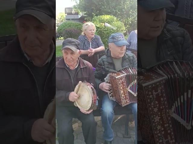 Маруся раз, два, три! Гомель, парк.