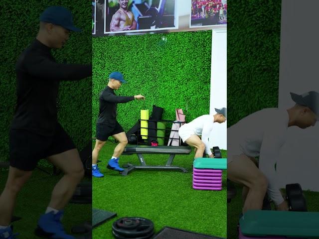 Cách lên tạ trong bài tập ngực với tạ đơn
