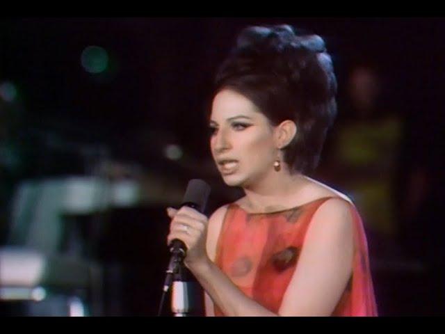 Barbra Streisand - A Happening In Central Park - Love Is A Bore - 1967