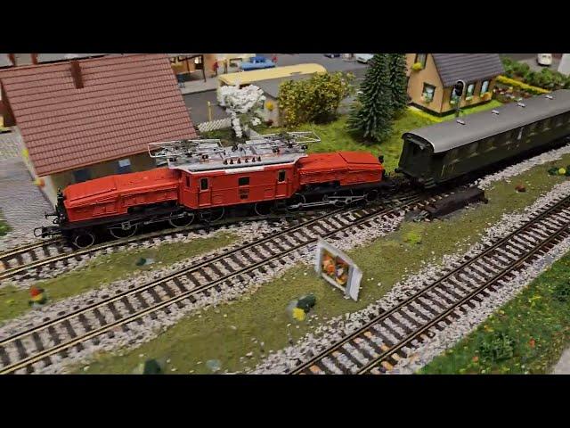 Modelle historische SBB Stangenloks im Betrieb