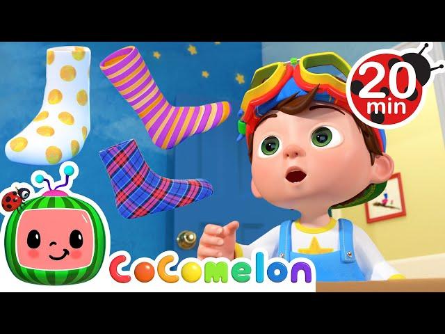 Learn Colors with Socks! | Socks Song LOOP | Cocomelon Nursery Rhymes & Kids Songs