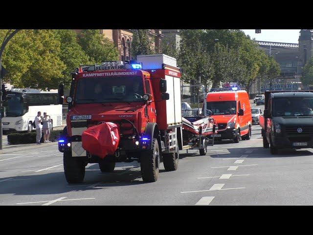 [Granatenfund in Alster] RW Kampfmittelräumdienst mit FWA Schnellboot +GW Feuerwehr Hamburg