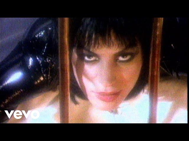 Joan Jett and the Blackhearts - The French Song