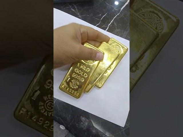 1 Kilo gold bar 3 pcs 999.9 In kuwait