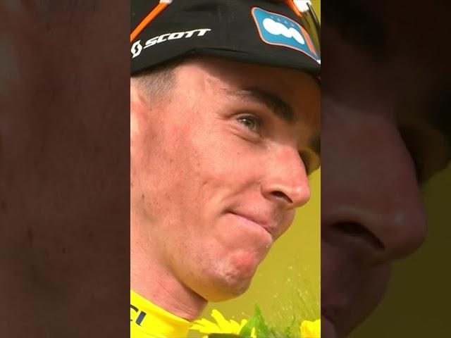 Romain Bardet pulls on the Yellow Jersey for the first time at his final Tour de France! 🟡