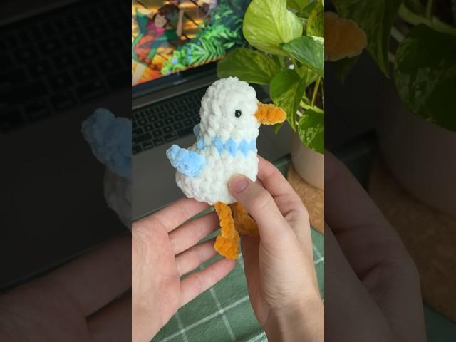 Crochet a seagull with me 