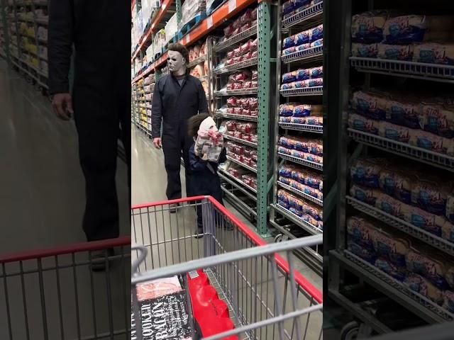 Michael Myers goes to Costco