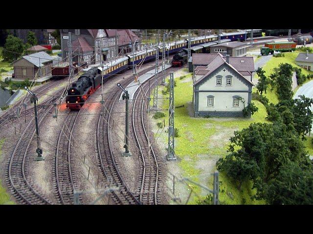 1,500 ft² of model railroading: One of the older public model railway layouts in Germany in HO scale