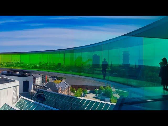 ARoS Aarhus Art Museum - Walk in the rainbow