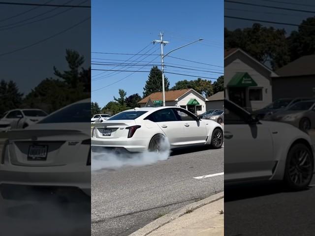 Cadillac CT5-V Blackwing Revs And Burnout!