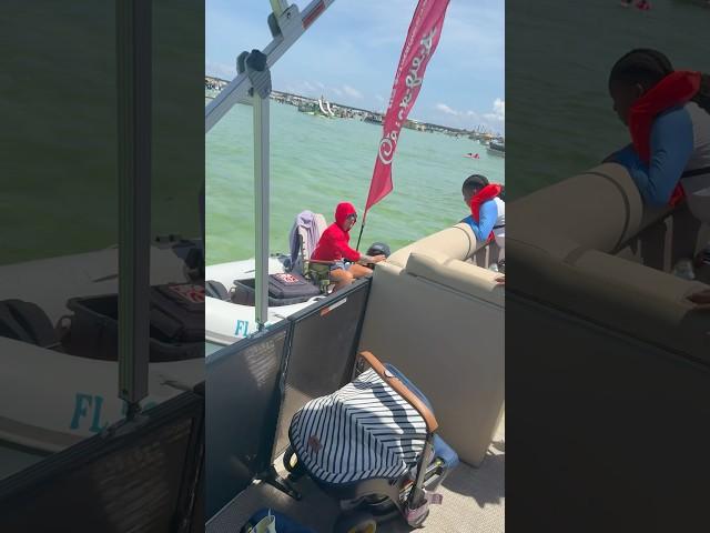 TRAVEL WITH PEACH  PEACH McINTYRE  HER HUSBAND  & 9 KIDS EAT CHICK FIL A  AT CRAB  ISLAND