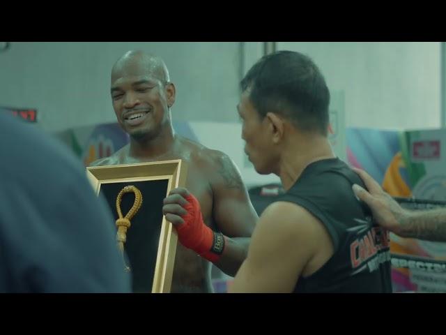 Ne-Yo- Muay Thai In Thailand