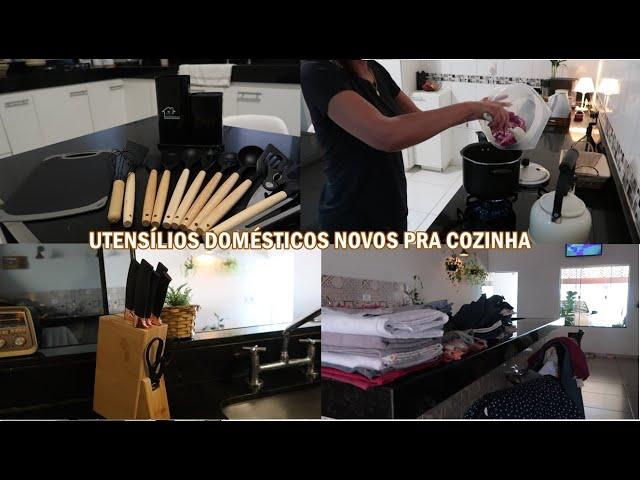 Troquei os utensilios da cozinha tudo preto  fiz janta pra retirar marmitas, rotina de dona de casa