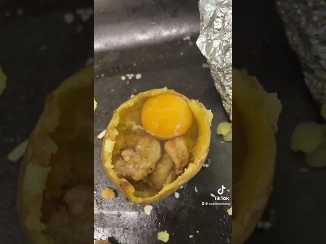 How to make a full English potato