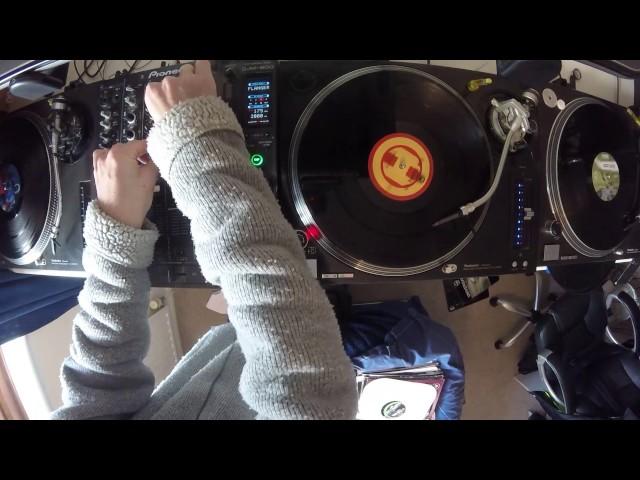 Drum And Bass - Neuro Tech JumpUp Dnb (Free Download)